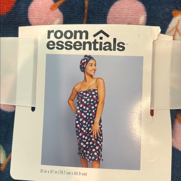 Room Essentials Cherry Patterned Shower Wrap - Picture 3 of 3